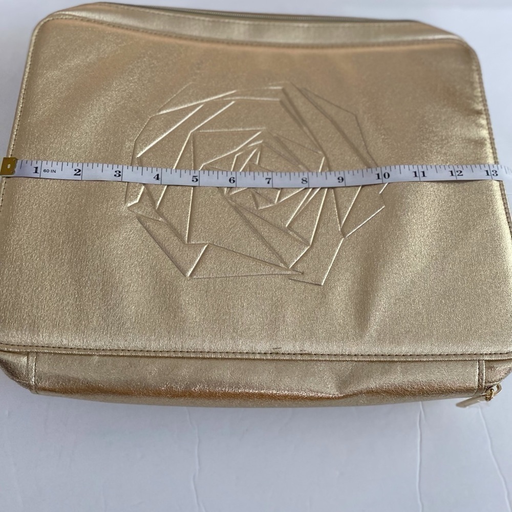Lancôme Paris women’s cosmetics bags - Picture 3 of 10